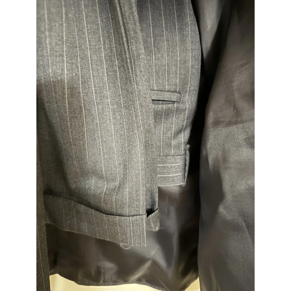 Evan Picone Pinstripped 3 Button Men Suit Size 46 Regular
